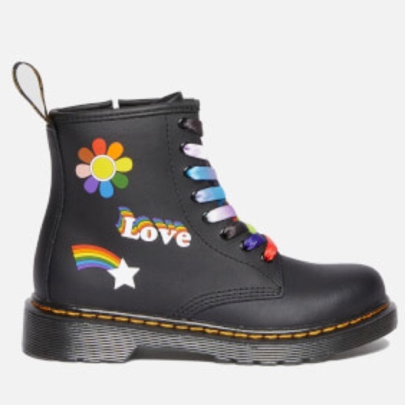 New Dr Martens 1460 Retro Rainbow Combat Boot Pride Black Multicolor Sz 5 - Picture 13 of 13
